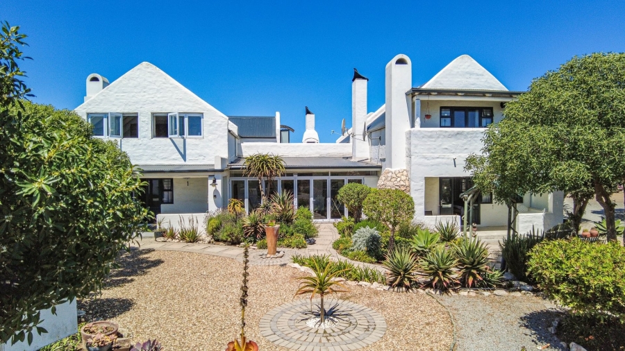 6 Bedroom Property for Sale in Jacobsbaai Western Cape